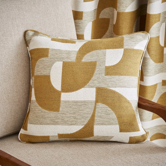 Carousel navigation image position 4 of 6