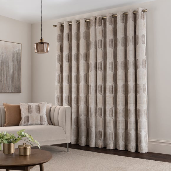 Carousel navigation image position 5 of 6