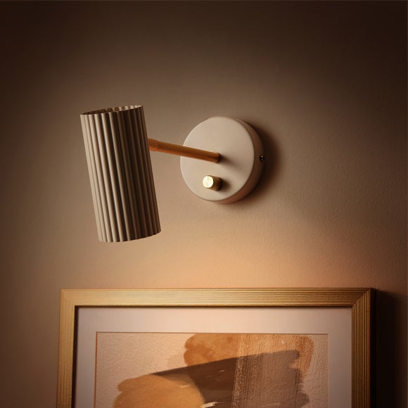 Carousel navigation image position 2 of 6