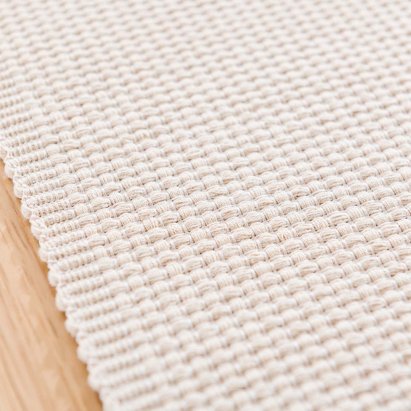 Carousel zoom image position 3 of 4