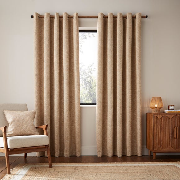 Carousel navigation image position 2 of 6