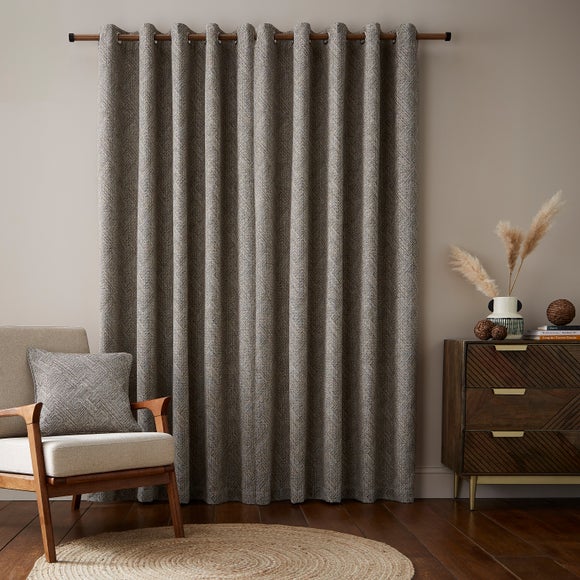 Carousel navigation image position 4 of 6