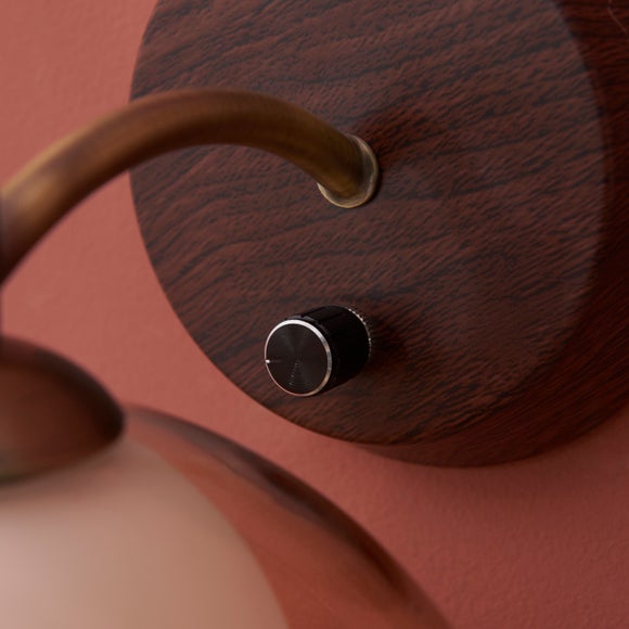 Carousel navigation image position 3 of 8