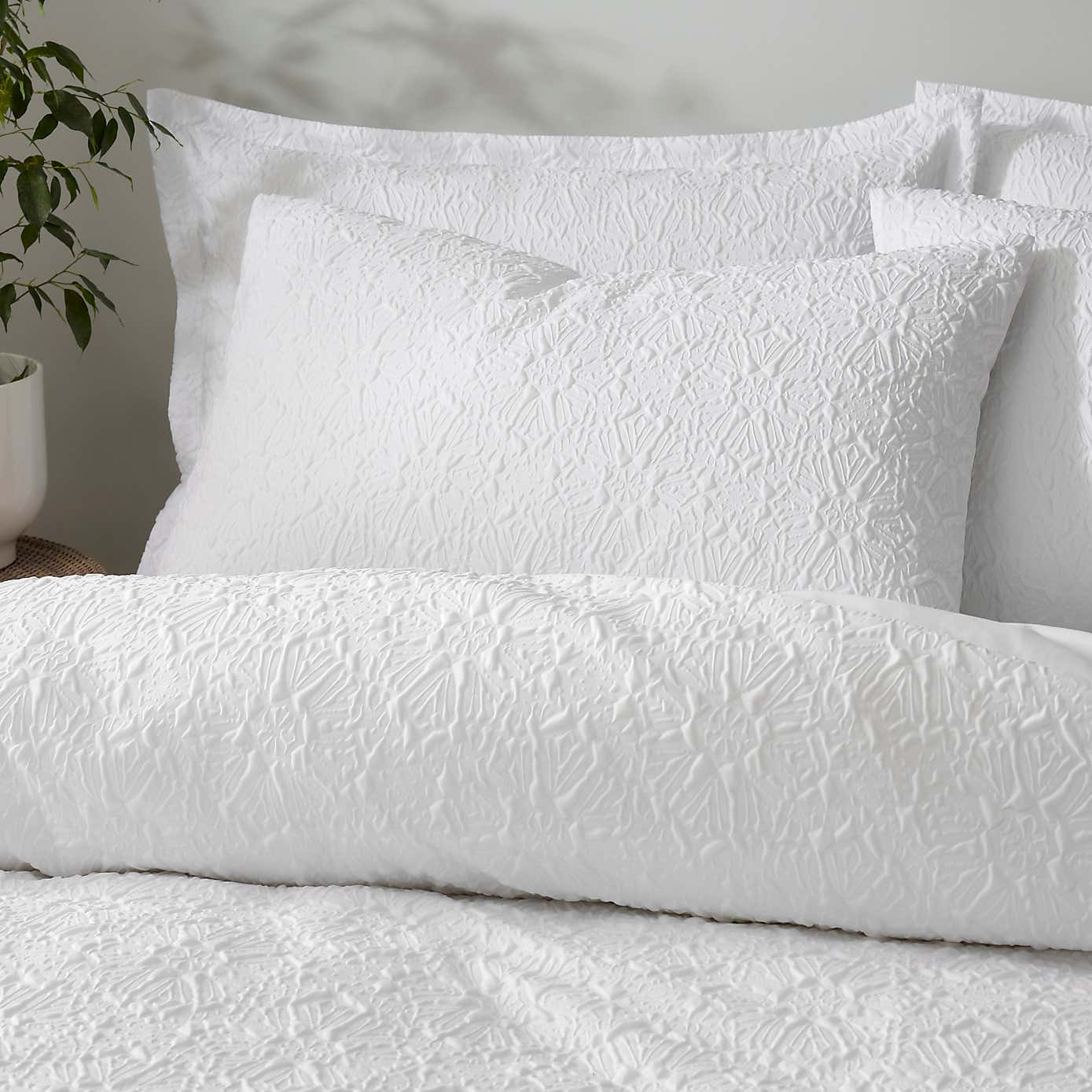 Carousel zoom image position 2 of 5