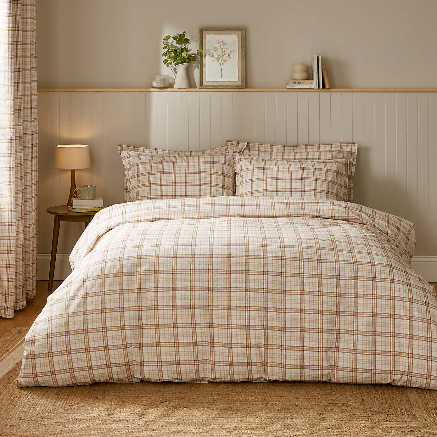 Carousel zoom image position 3 of 9