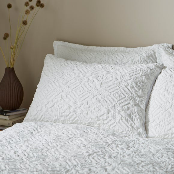 Carousel navigation image position 2 of 6