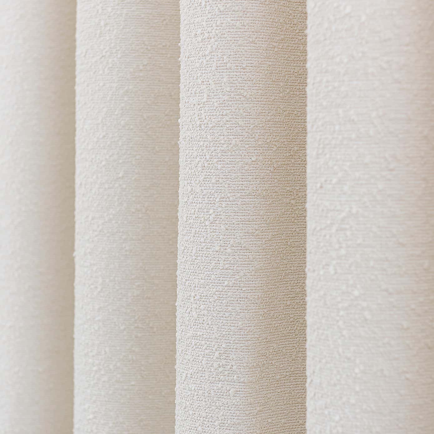 Carousel zoom image position 3 of 8