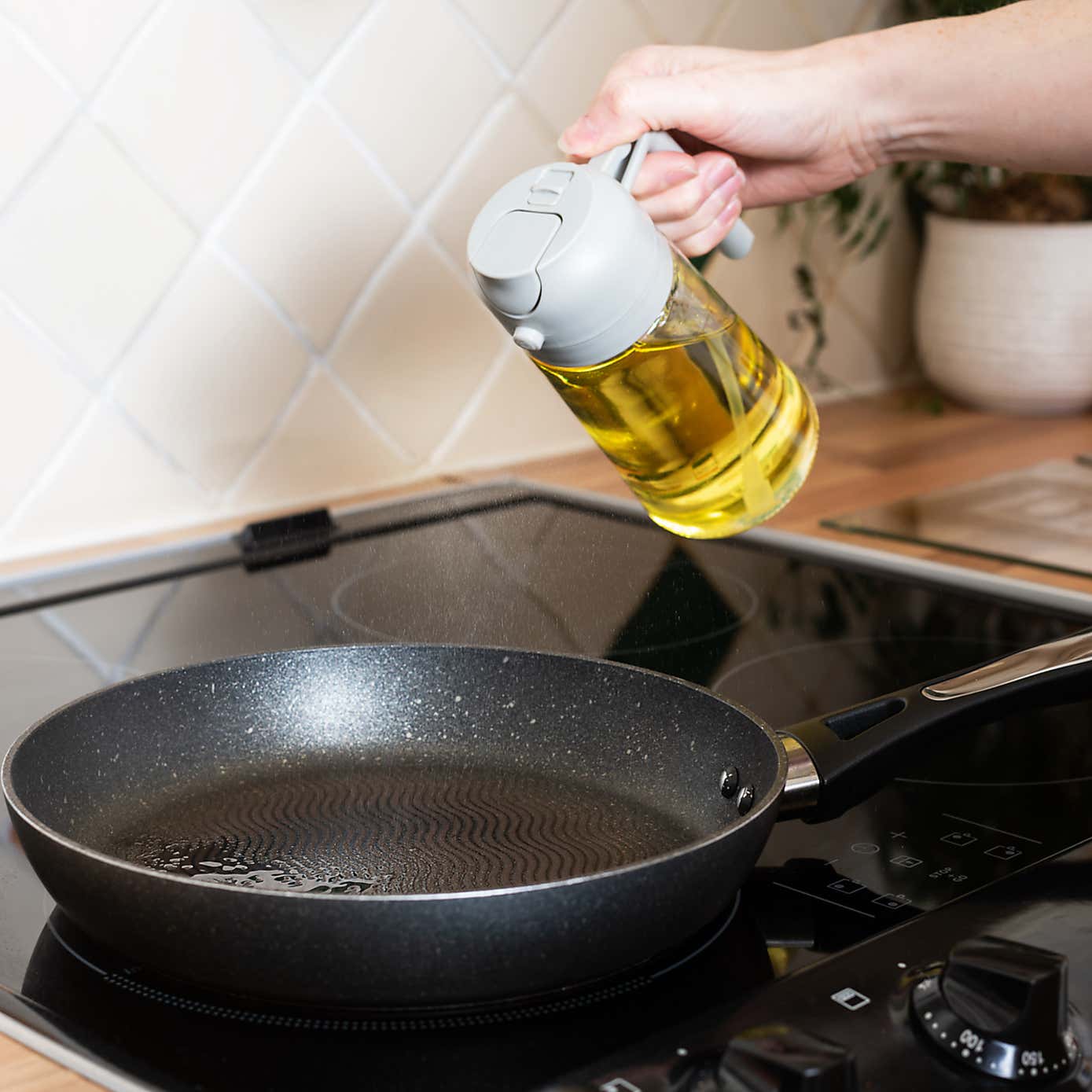 Carousel zoom image position 2 of 7