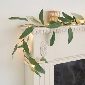 Artificial Olive 30 Led Lit Garland