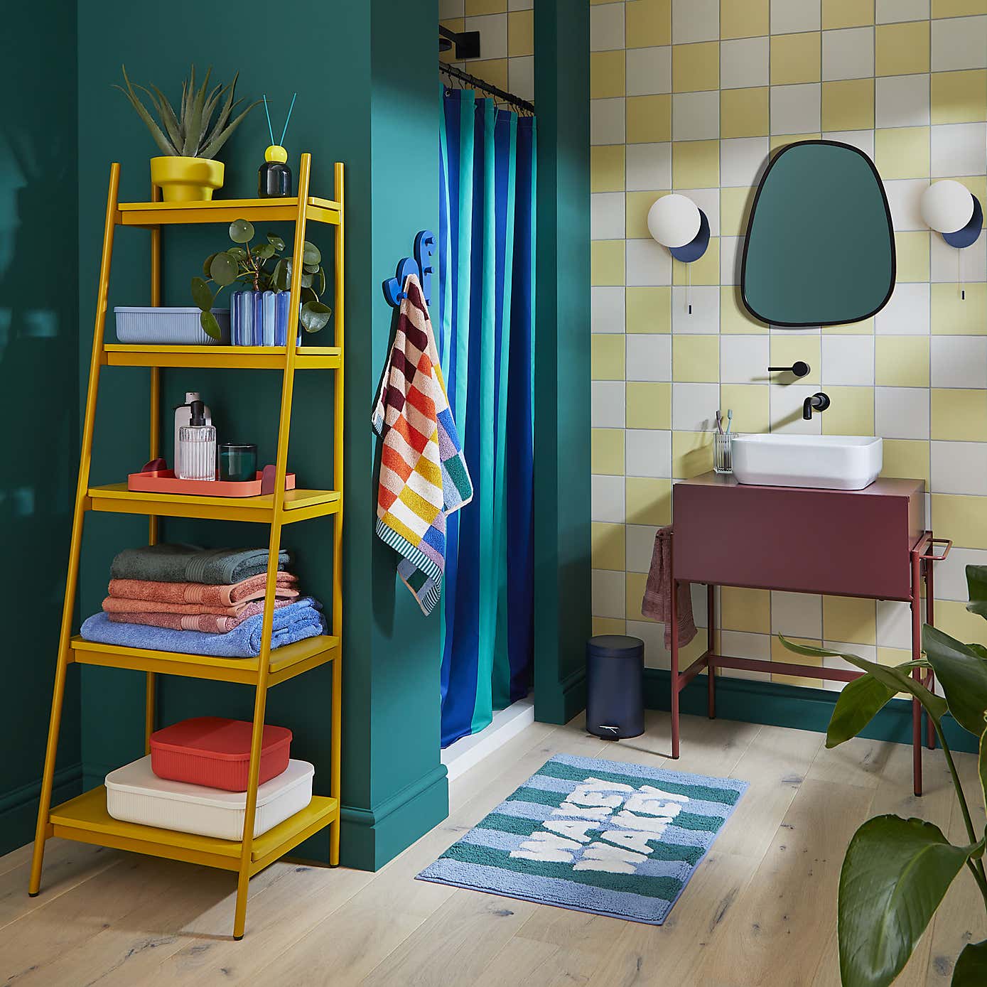 Carousel zoom image position 2 of 7