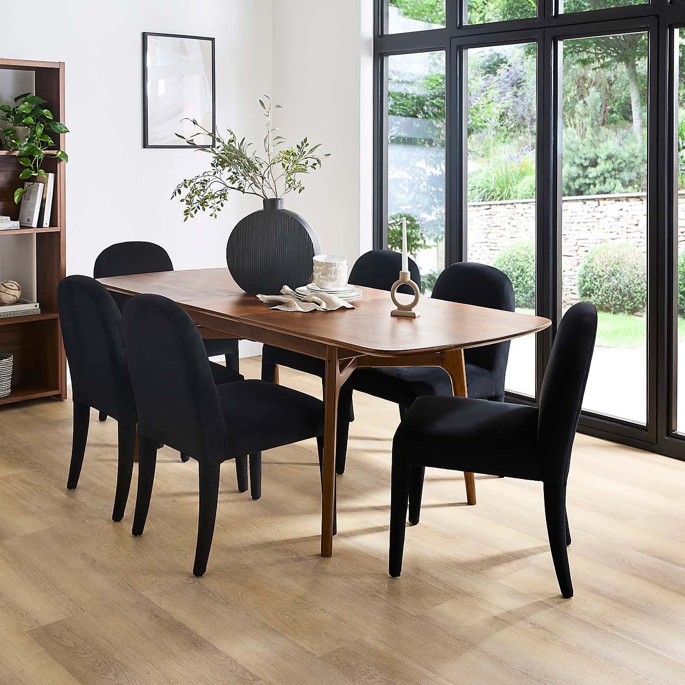 Carousel zoom image position 2 of 9