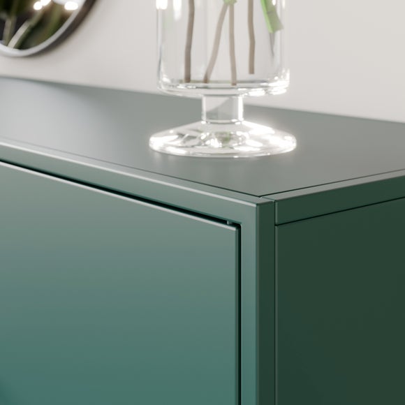 Carousel navigation image position 2 of 7