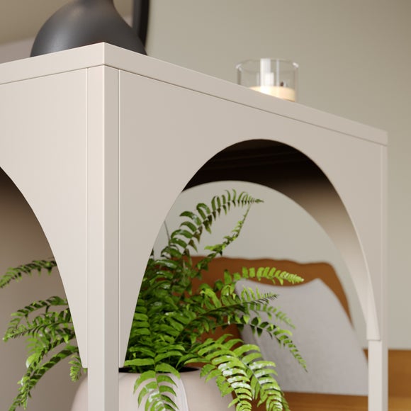 Carousel navigation image position 4 of 6