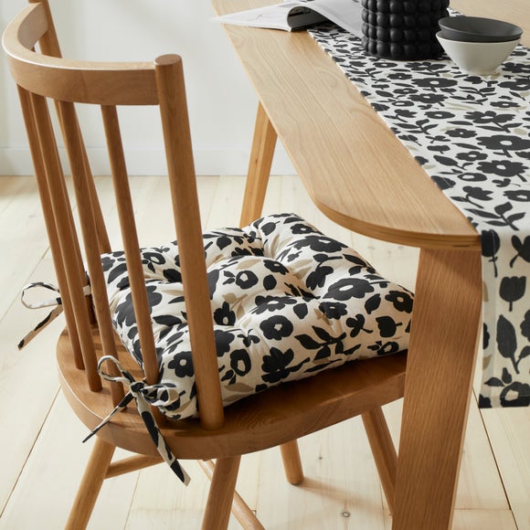 Click to view product details and reviews for Floral Monochrome Cotton Seat Pad.