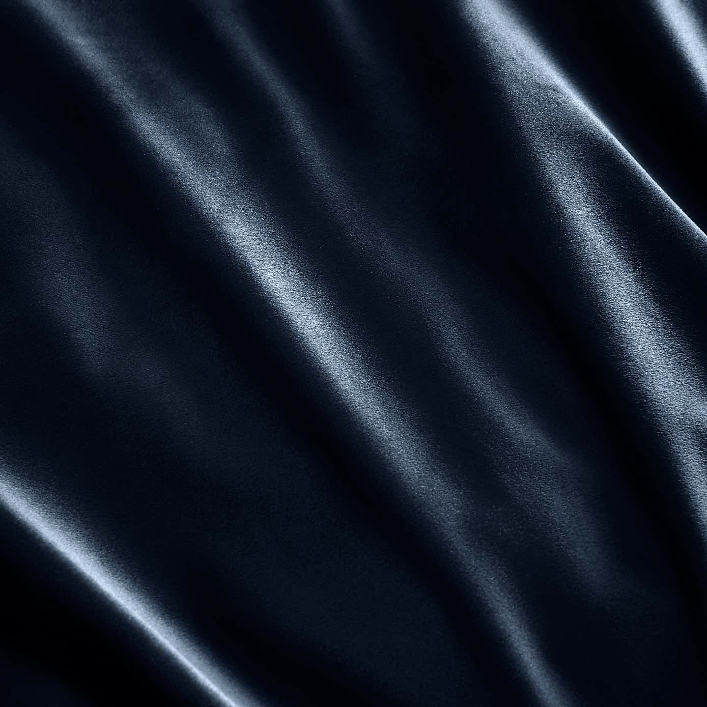 Carousel zoom image position 4 of 5