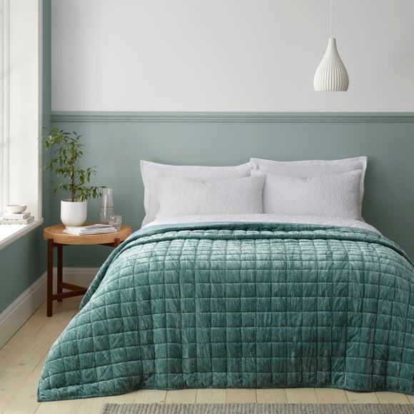Sammi Velour Crinkle Bedspread