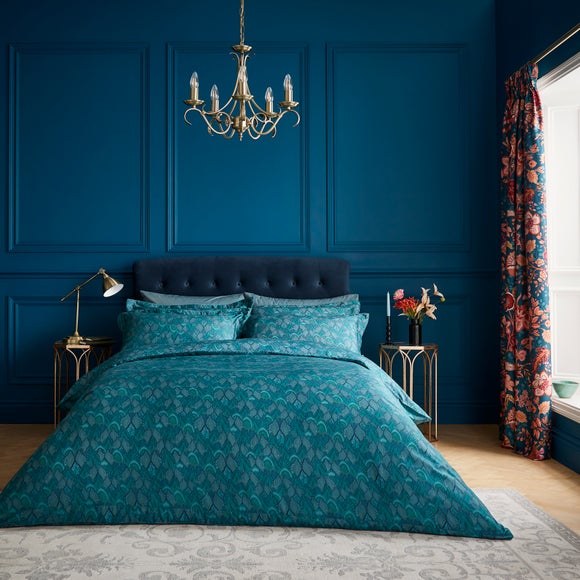 Carousel navigation image position 3 of 5