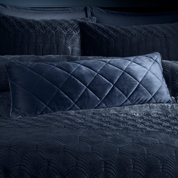 Castleton Quilted Rectangle Cushion Cover