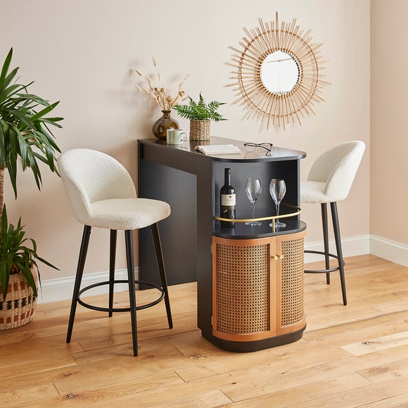 Carousel navigation image position 2 of 7