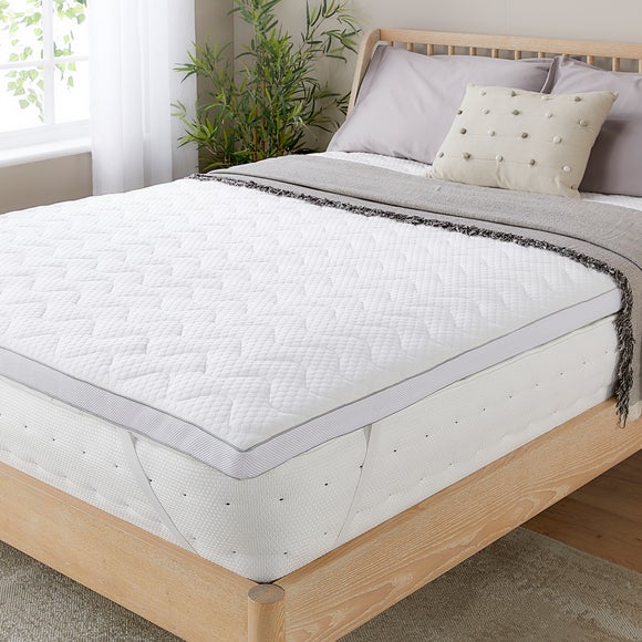 Snuggledown Clean And Protect Mattress Topper