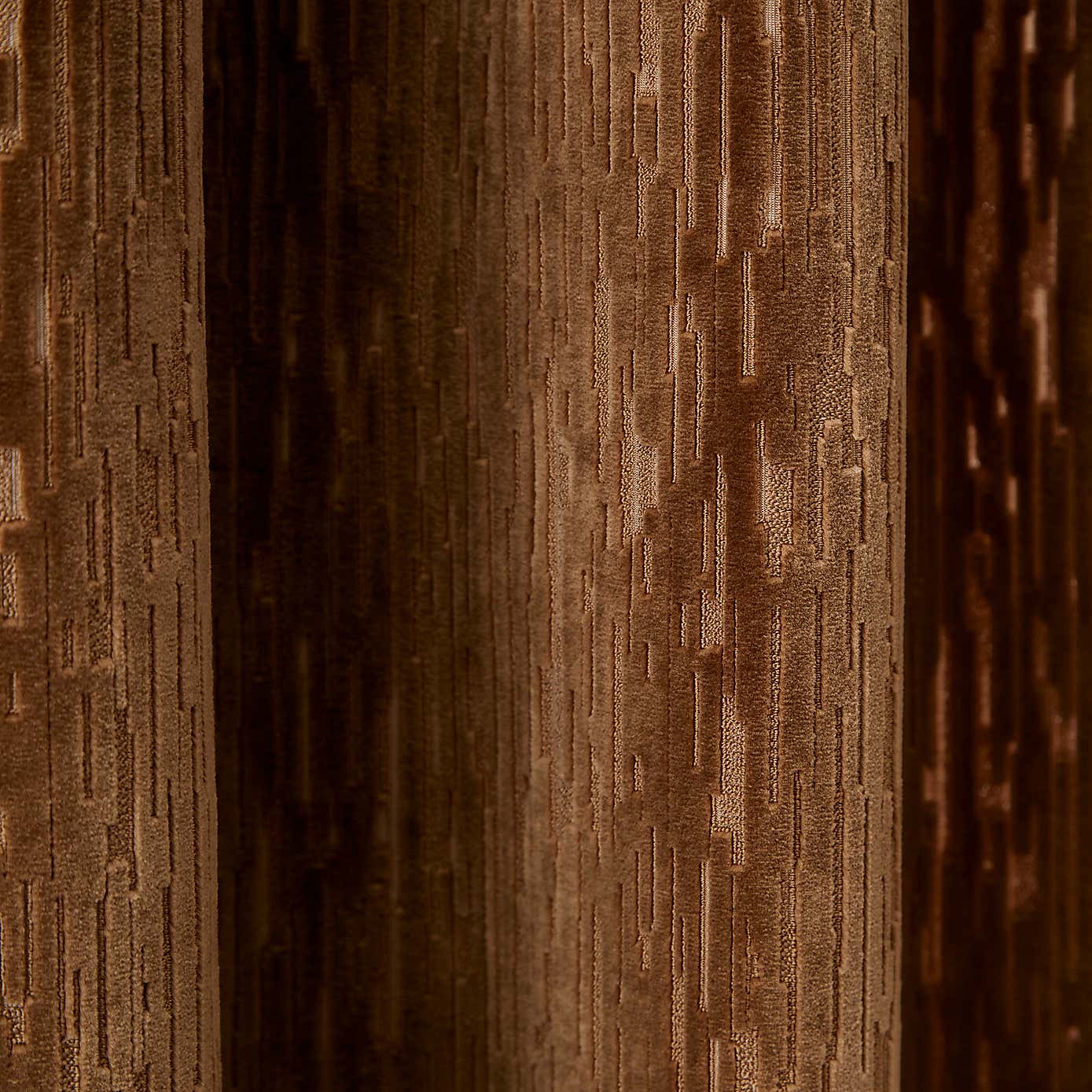 Carousel zoom image position 3 of 5