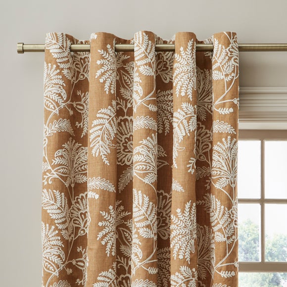 Carousel navigation image position 1 of 6