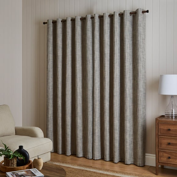 Carousel navigation image position 4 of 6