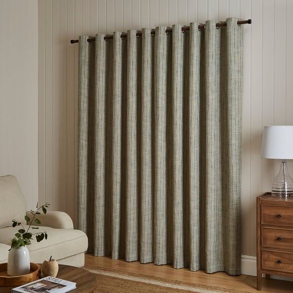 Carousel navigation image position 4 of 6