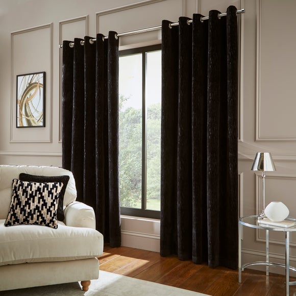 Carousel navigation image position 2 of 6