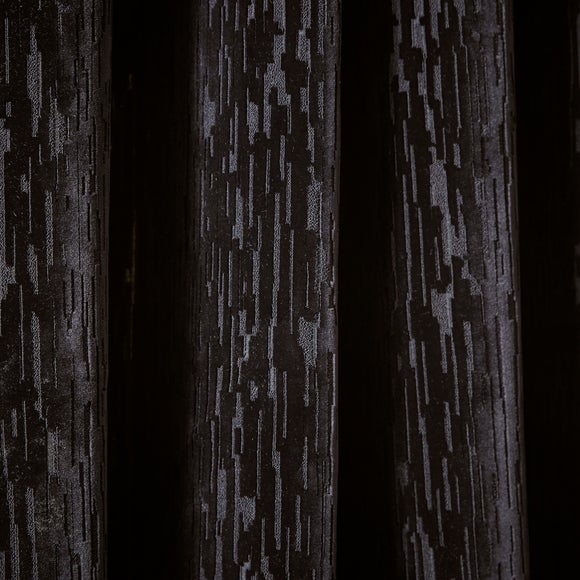 Carousel navigation image position 3 of 6