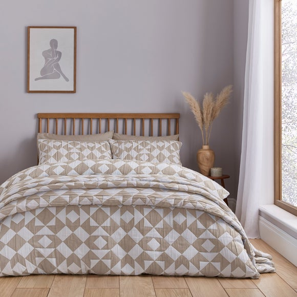 Carousel navigation image position 3 of 5