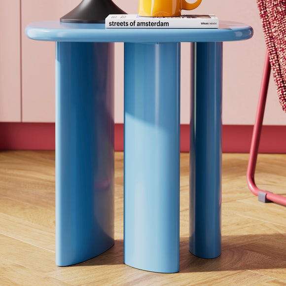 Carousel navigation image position 4 of 7