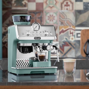 Delonghi La Specialista Arte Manual Coffee Machine