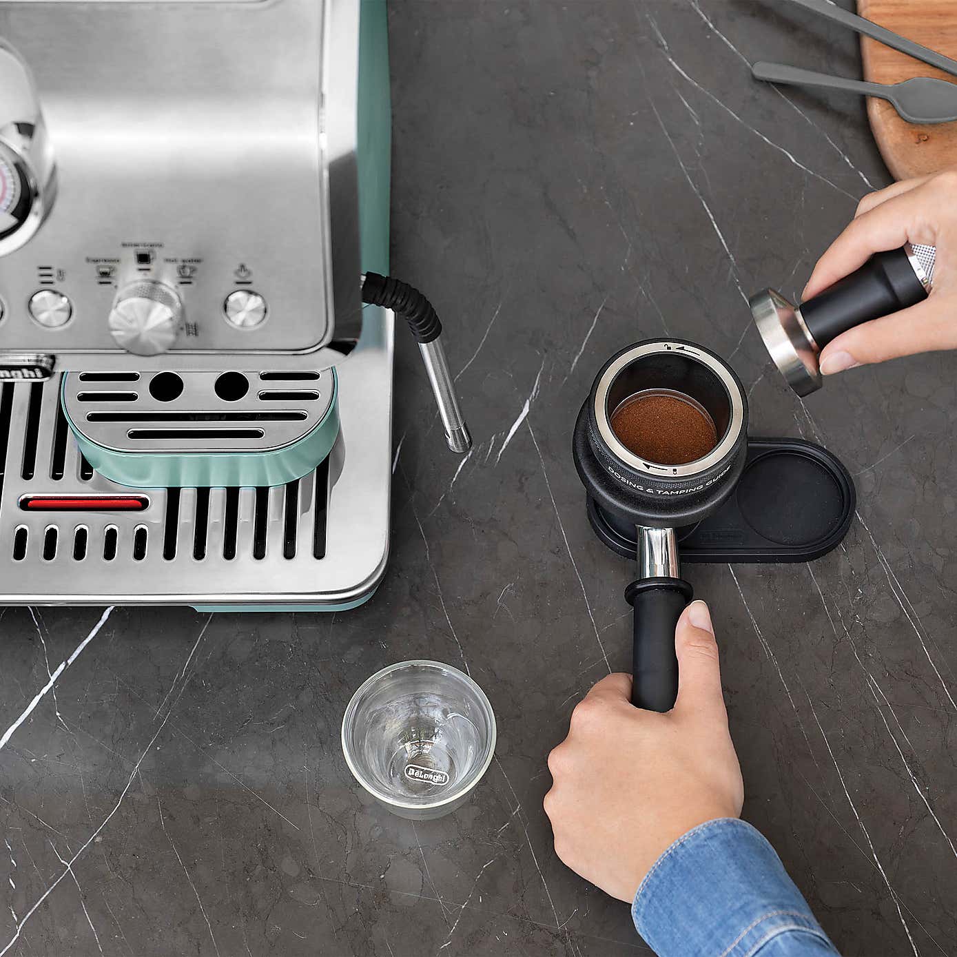 Carousel zoom image position 2 of 7