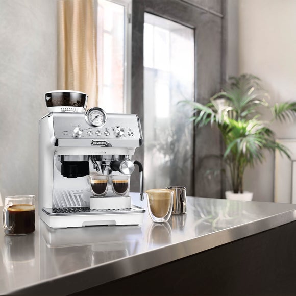 Click to view product details and reviews for Delonghi La Specialista Arte Manual Coffee Machine.
