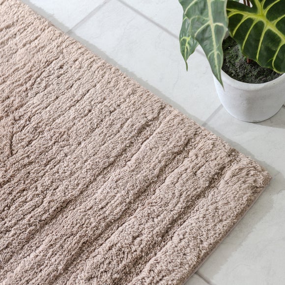 Carousel navigation image position 2 of 3