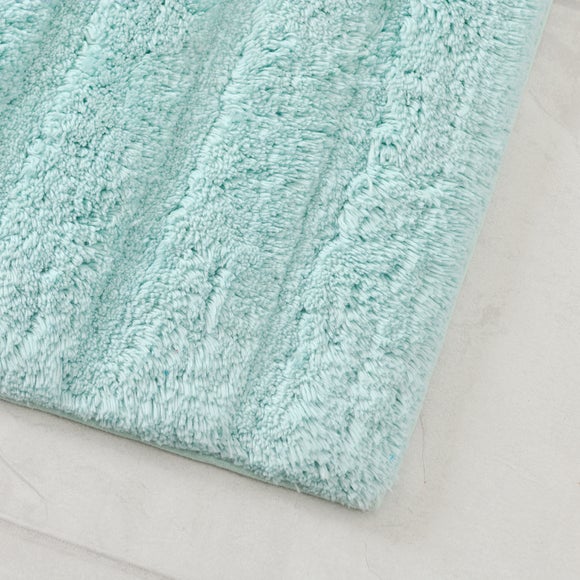 Carousel navigation image position 2 of 3