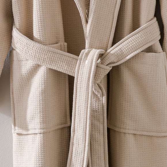 Carousel navigation image position 2 of 2