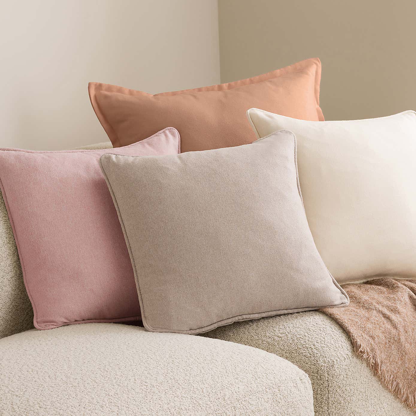 Carousel zoom image position 4 of 5