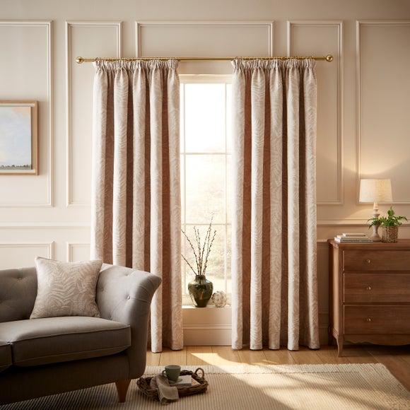 Carousel navigation image position 2 of 6