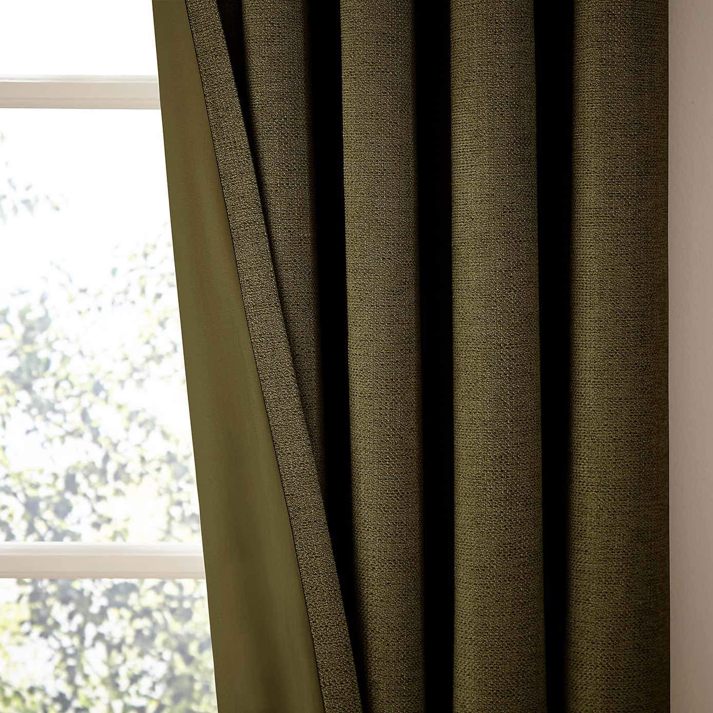 Carousel zoom image position 4 of 5