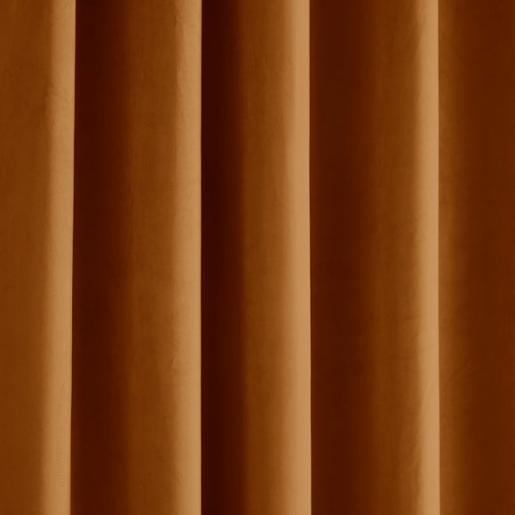 Carousel navigation image position 3 of 7