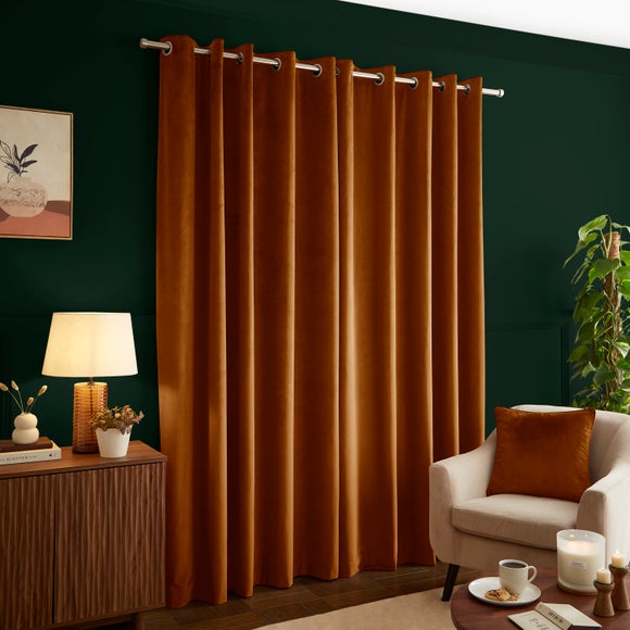 Carousel navigation image position 4 of 7