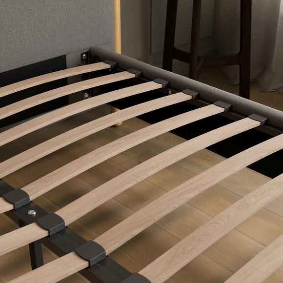 Carousel navigation image position 4 of 7