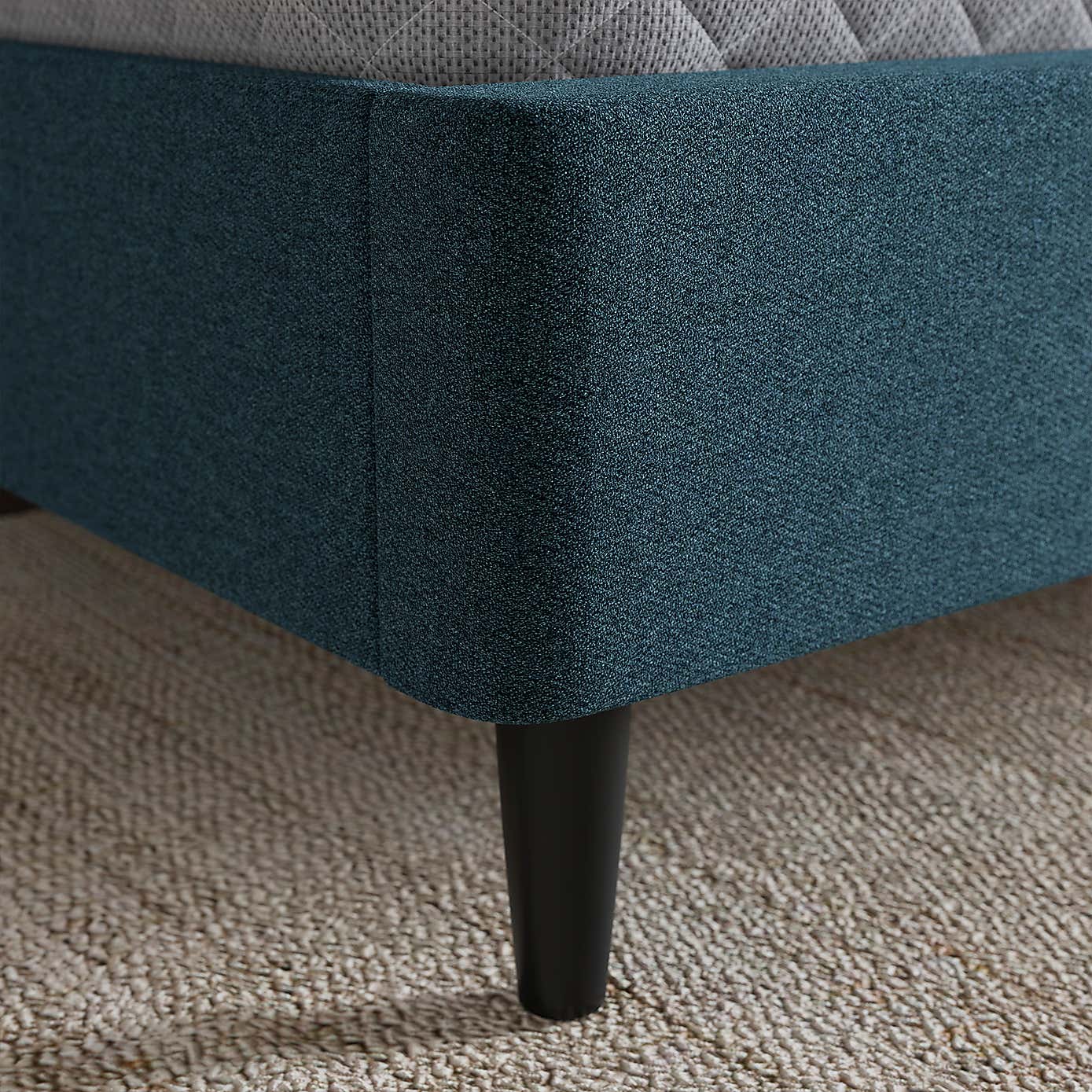 Carousel zoom image position 3 of 6