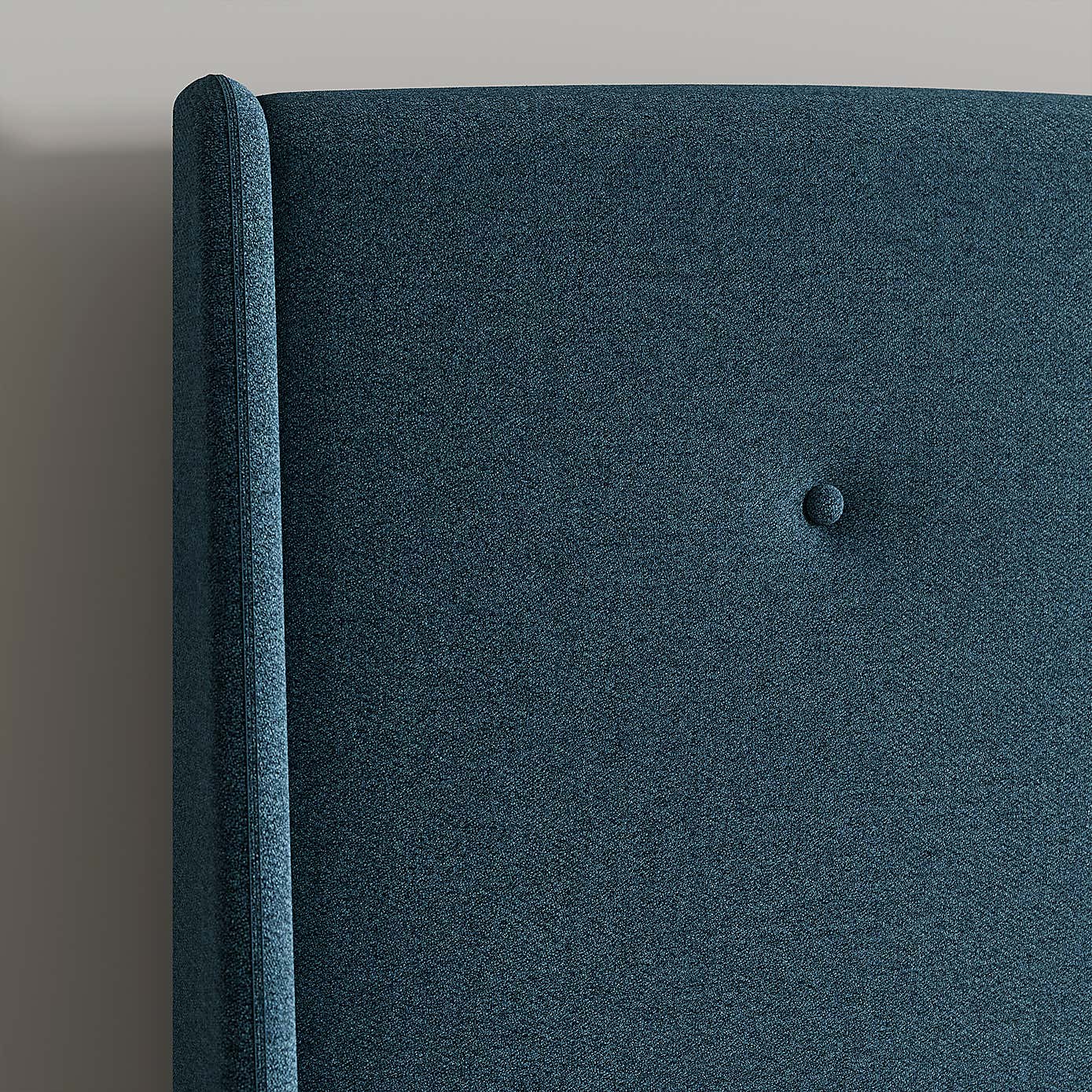 Carousel zoom image position 5 of 6