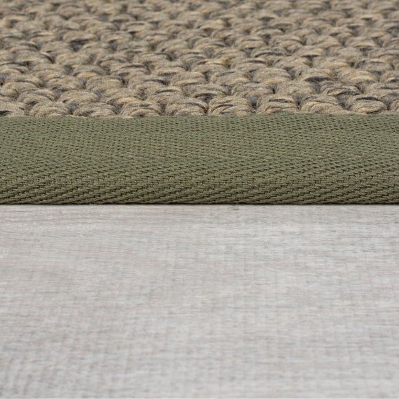 Carousel navigation image position 4 of 8