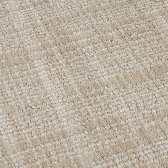 Carousel navigation image position 2 of 6