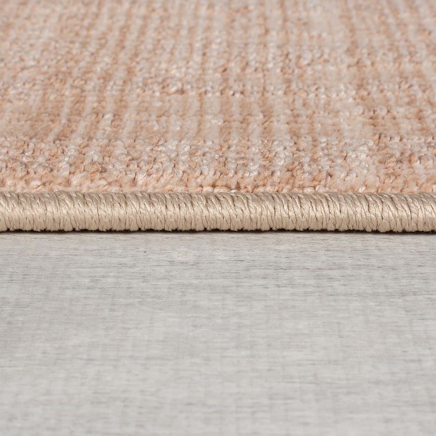 Carousel zoom image position 4 of 6