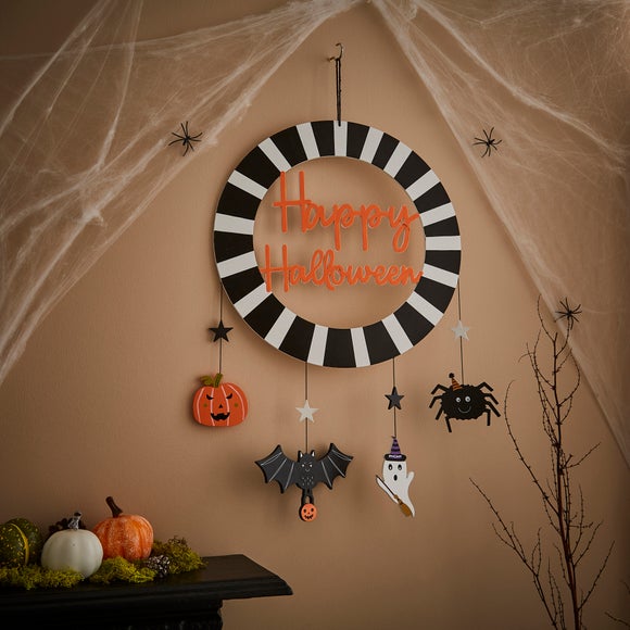 Wooden Black and Orange Halloween Wreath